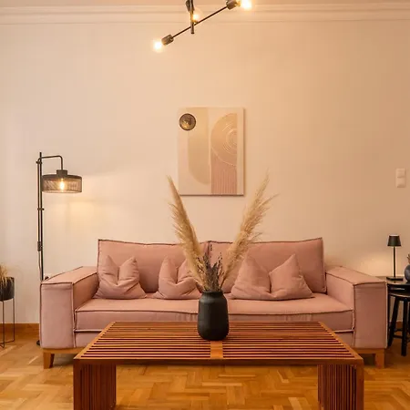 Madan - Chania Center